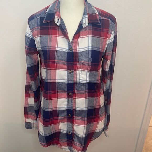 American Eagle Outfitters flannel plaid shirt.  Size XS. Ahhmazingly-soft. - Picture 1 of 6